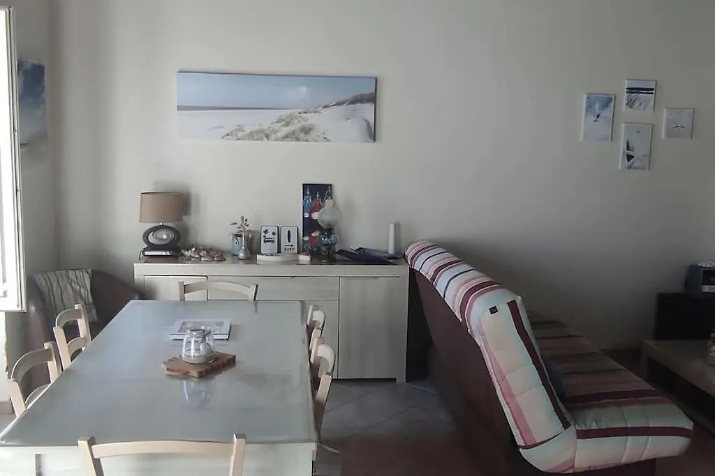Maison De Vacances contacts